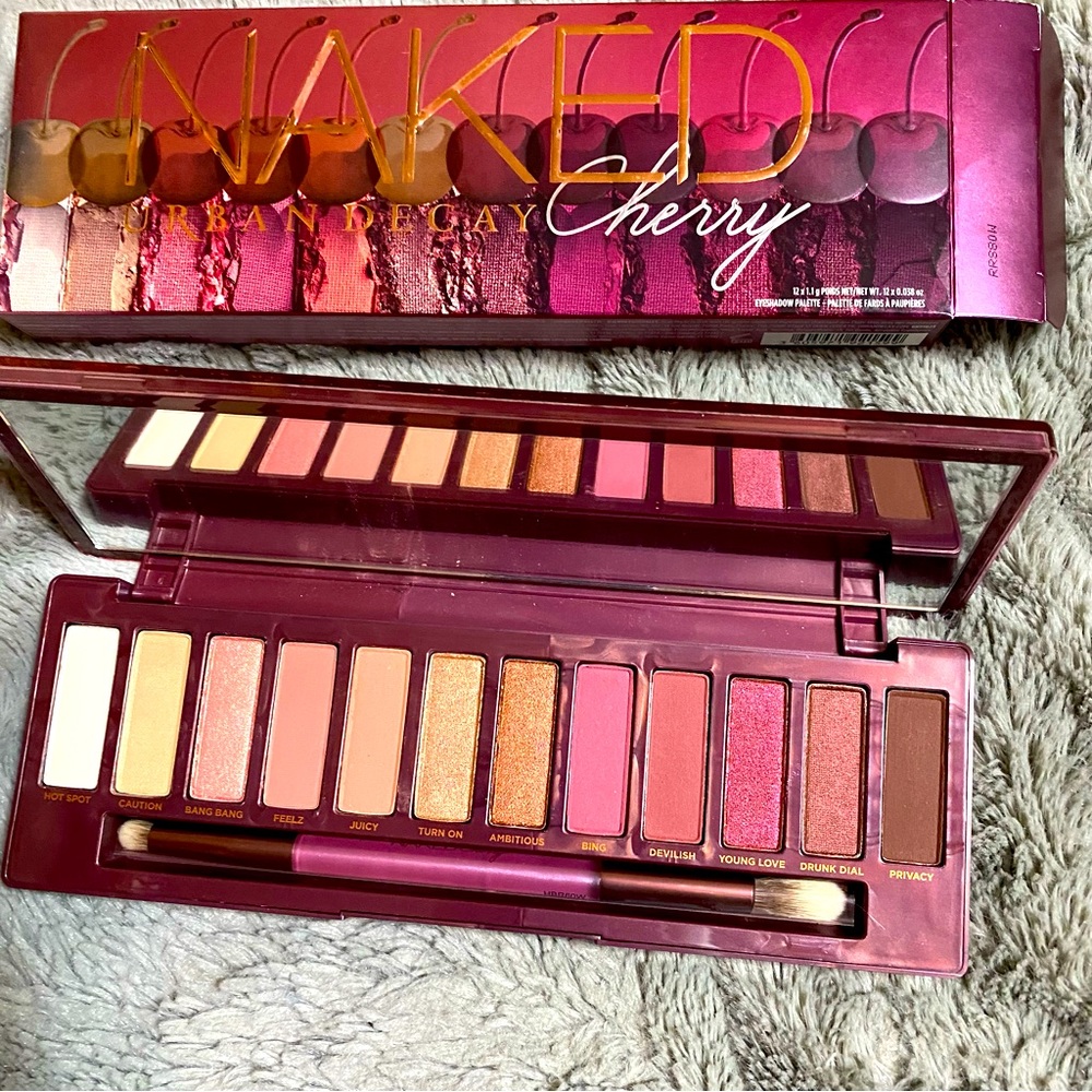 COPY - Urban Decay Naked Pallet CHERRY